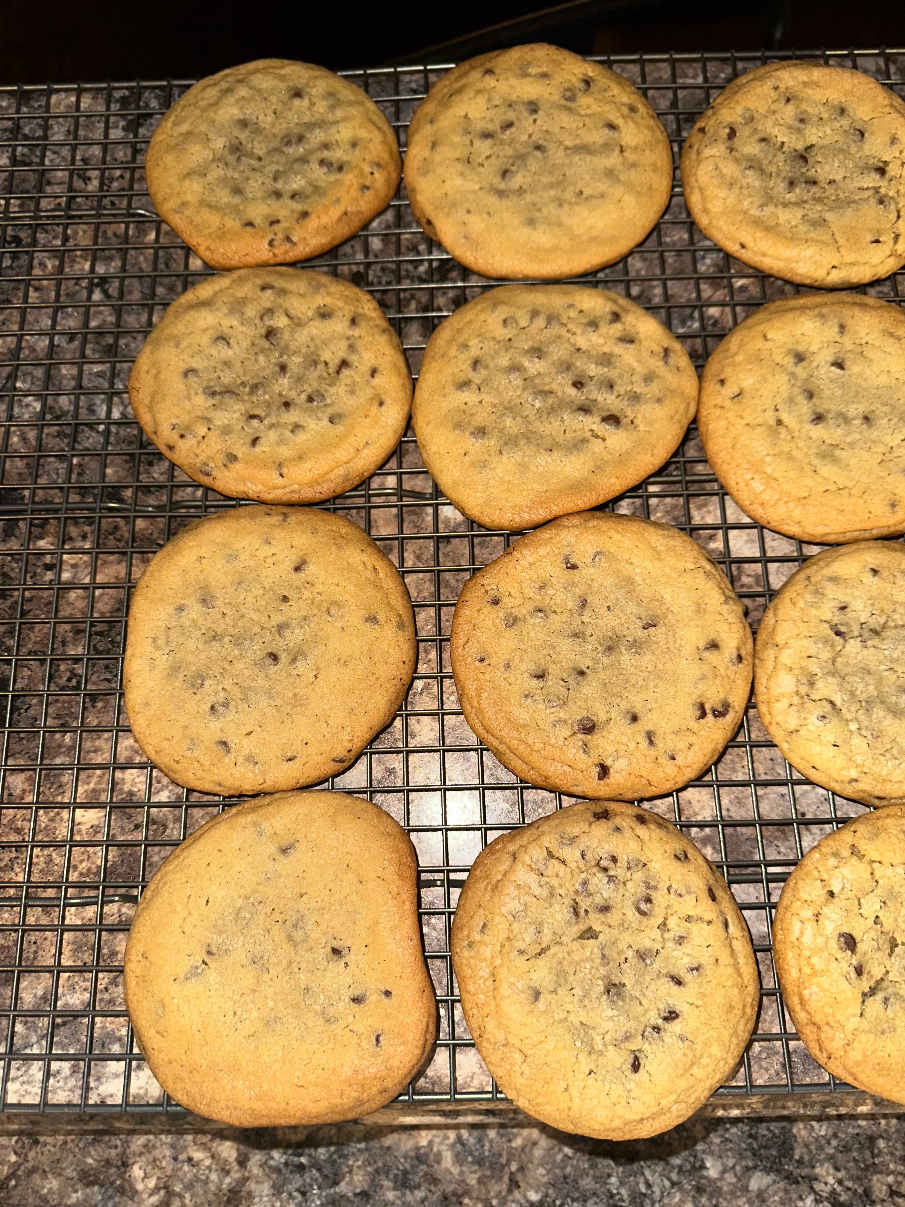 Country-Style Chocolate Chip Cookies